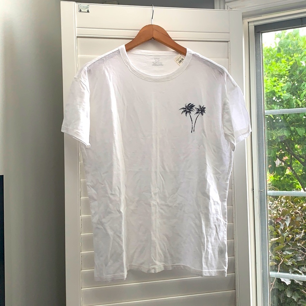 New Men’s Aerie Palm Print Cotton T-Shirt